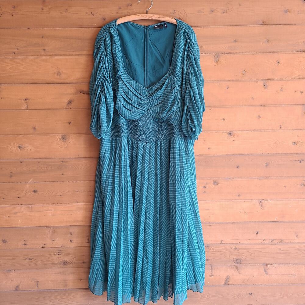Asos Midi Dress Green Textured Bridesmaid Ruched Curve Boho Pleated NWT 26 - Picture 2 of 6